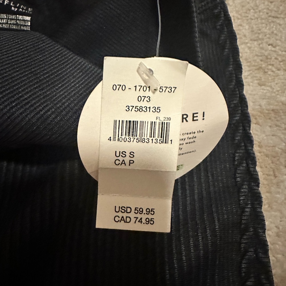 OFFLINE BY AERIE BIG CHILL SEAMLESS LEGGINGS SZ SMALL NWT - Picture 6 of 8